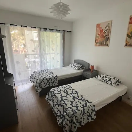 T3 Monica Pres Des Plages Apartman *